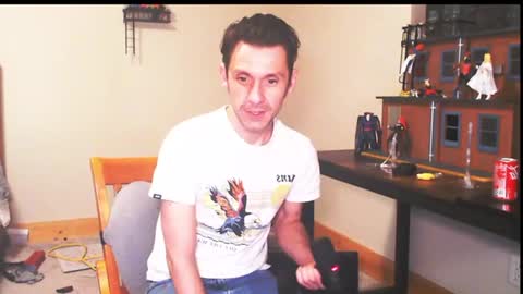 Snapshot of fanfriction chatting on 01/17/25, 05:42 Fan Friction online show from 01/17/25, 05:42