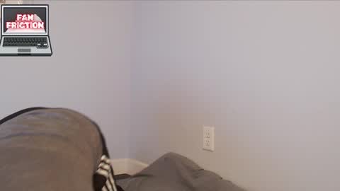 Snapshot of fanfriction chatting on 01/19/25, 11:01 Fan Friction online show from 01/19/25, 11:01