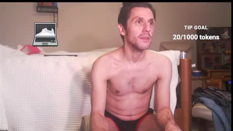 Snapshot of fanfriction chatting on 02/04/25, 01:56 Fan Friction online show from 02/04/25, 01:56