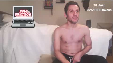 Snapshot of fanfriction chatting on 02/05/25, 04:06 Fan Friction online show from 02/05/25, 04:06