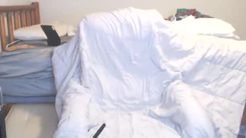 Snapshot of fanfriction chatting on 02/14/25, 02:28 Fan Friction online show from 02/14/25, 02:28