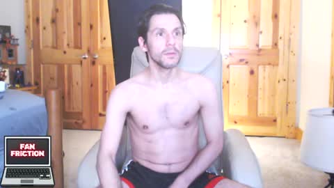 Snapshot of fanfriction chatting on 03/09/25, 04:33 Fan Friction online show from 03/09/25, 04:33