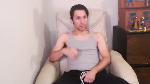 Snapshot of fanfriction chatting on 09/15/25, 09:26 Fan Friction online show from 09/15/25, 09:26