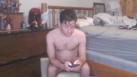 Snapshot of fanfriction chatting on 10/14/25, 01:50 Fan Friction online show from 10/14/25, 01:50