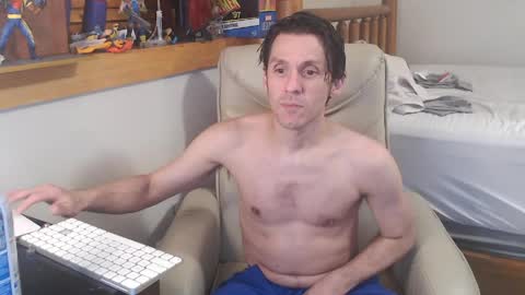 Snapshot of fanfriction chatting on 04/06/26, 05:08 Fan Friction online show from 04/06/26, 05:08