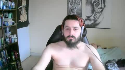 Snapshot of fangtiger chatting on 03/05/26, 04:14 Kevin online show from 03/05/26, 04:14