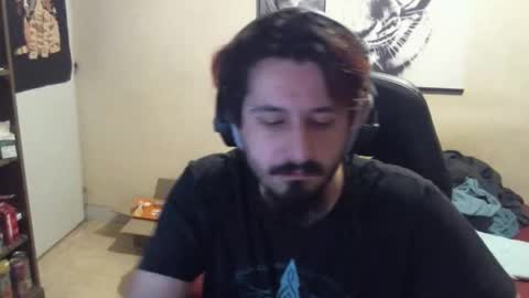 Snapshot of fangtiger chatting on 04/25/26, 11:46 Kevin online show from 04/25/26, 11:46