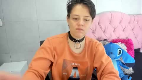 FANNY online show from 10/22/25, 03:34