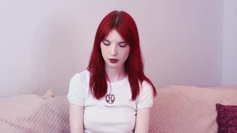 Snapshot of fannygales chatting on 12/05/24, 04:44 Kim online show from 12/05/24, 04:44