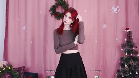 Snapshot of fannygales chatting on 12/16/24, 07:00 Kim online show from 12/16/24, 07:00