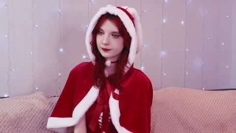 Snapshot of fannygales chatting on 12/26/24, 04:25 Kim online show from 12/26/24, 04:25