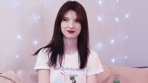 Snapshot of fannygales chatting on 01/10/25, 04:09 Kim online show from 01/10/25, 04:09