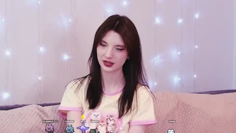 Snapshot of fannygales chatting on 01/12/25, 10:12 Kim online show from 01/12/25, 10:12