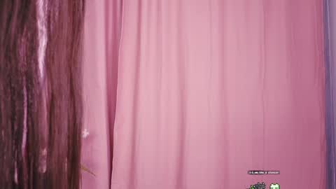 Snapshot of fannygales chatting on 01/16/25, 07:20 Kim online show from 01/16/25, 07:20