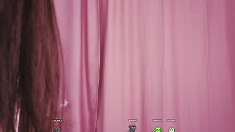 Snapshot of fannygales chatting on 01/20/25, 10:15 Kim online show from 01/20/25, 10:15