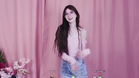 Snapshot of fannygales chatting on 01/26/25, 07:09 Kim online show from 01/26/25, 07:09