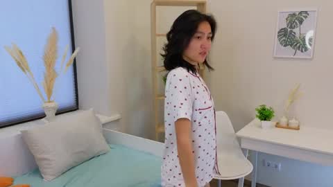 Eva online show from 01/04/25, 07:03