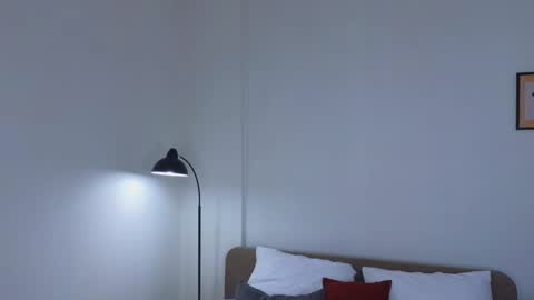 Eva online show from 03/06/25, 04:19