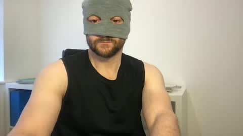 Snapshot of fantacyland chatting on 12/04/24, 11:41 Alex online show from 12/04/24, 11:41