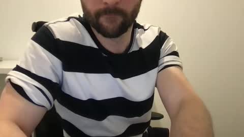 Snapshot of fantacyland chatting on 12/30/24, 03:46 Alex online show from 12/30/24, 03:46