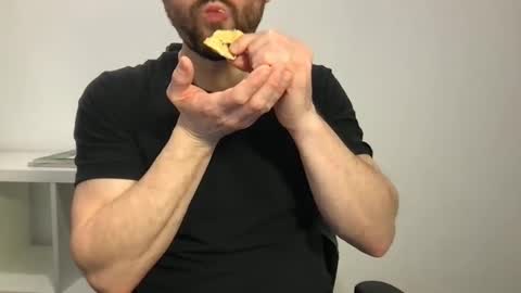 Snapshot of fantacyland chatting on 01/19/25, 03:53 Alex online show from 01/19/25, 03:53