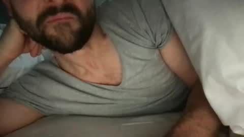 Snapshot of fantacyland chatting on 10/06/25, 07:06 Alex online show from 10/06/25, 07:06