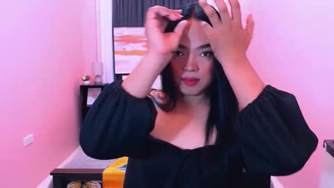 Snapshot of fantacyloverr chatting on 03/15/26, 08:31 ITYS ME MONA online show from 03/15/26, 08:31