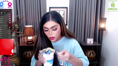 Snapshot of fantacyoflove chatting on 01/21/25, 09:25 YASI online show from 01/21/25, 09:25