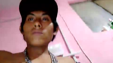 Snapshot of fantasias71 chatting on 10/09/25, 04:32 Fantasias71 online show from 10/09/25, 04:32