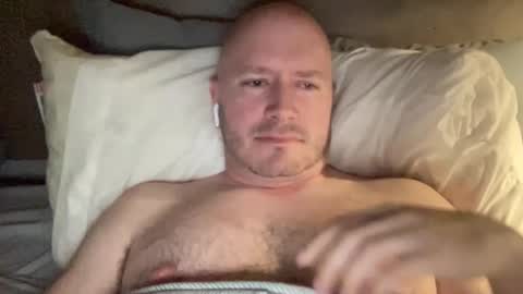 Snapshot of fantasticass6969 chatting on 09/09/25, 04:01 fantasticass6969 online show from 09/09/25, 04:01