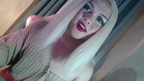 DANIELLA - DONT FORGET TO GIVE ME A THUMBSU UP online show from 02/28/26, 12:28