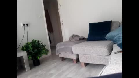 fantasticdeee online show from 02/27/25, 02:00