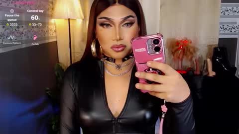 Snapshot of fantasticock4ux chatting on 04/12/26, 03:55 YOUR DOMINA KRISTINE online show from 04/12/26, 03:55