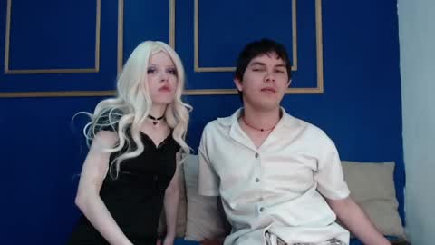 Snapshot of fantasyandsdreams chatting on 04/24/26, 02:30 fantasyandsdreams online show from 04/24/26, 02:30