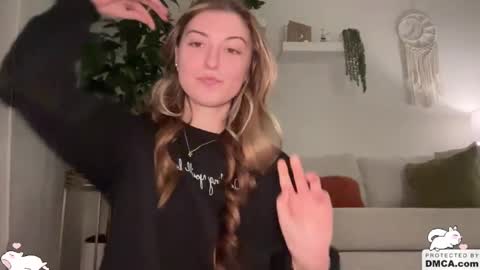 Ella online show from 03/01/25, 12:12