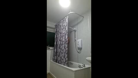 fantasyforcurves69 online show from 04/17/26, 11:41