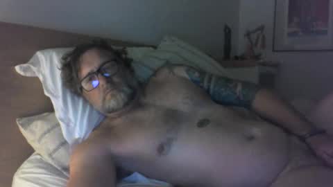 Snapshot of fantasying01 chatting on 09/17/25, 06:09 fantasying01 online show from 09/17/25, 06:09