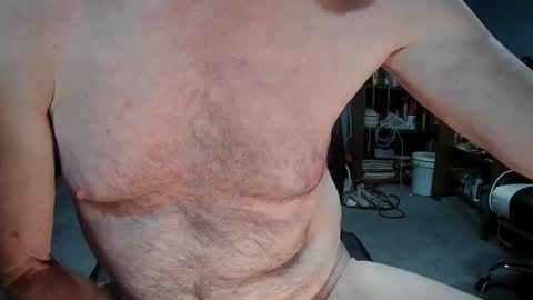 Snapshot of fantasyresort chatting on 01/21/25, 04:43 fantasyresort online show from 01/21/25, 04:43