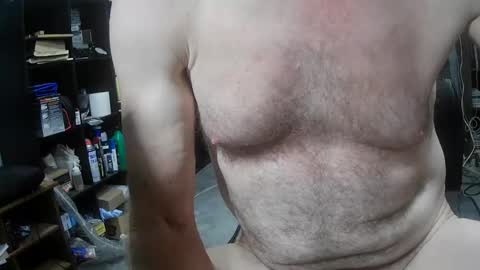 Snapshot of fantasyresort chatting on 10/03/25, 03:14 fantasyresort online show from 10/03/25, 03:14