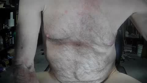 Snapshot of fantasyresort chatting on 12/16/25, 04:17 fantasyresort online show from 12/16/25, 04:17