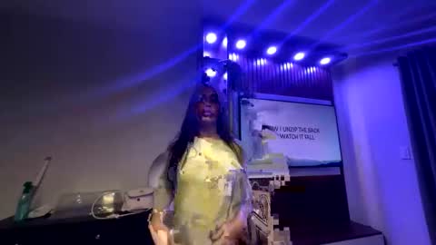 AMANDA  online show from 05/13/26, 04:15