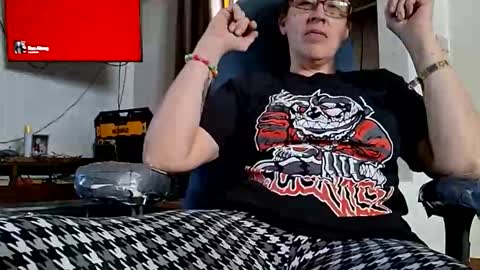 Scarlett online show from 10/26/25, 07:20