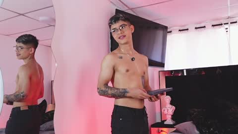 Snapshot of farid_jake_ chatting on 01/18/25, 07:58 farid_jake_ online show from 01/18/25, 07:58