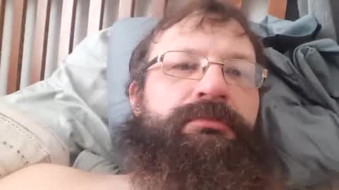 Snapshot of farm2boy chatting on 01/21/25, 05:20 Farm2boy online show from 01/21/25, 05:20