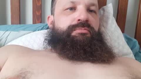 Snapshot of farm2boy chatting on 02/12/25, 05:26 Farm2boy online show from 02/12/25, 05:26