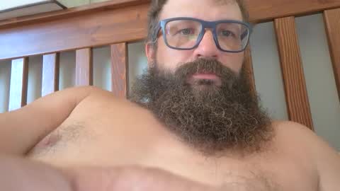 Snapshot of farm2boy chatting on 10/15/25, 03:56 Farm2boy online show from 10/15/25, 03:56