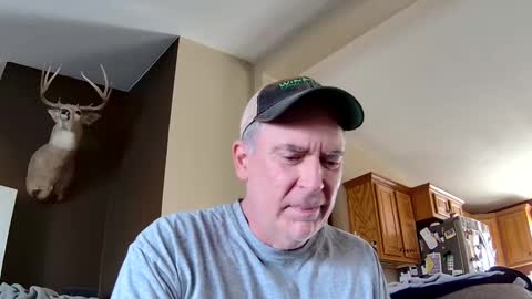 Snapshot of farmerguy33 chatting on 02/17/26, 09:32 farmerguy33 online show from 02/17/26, 09:32