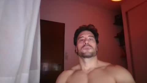 Snapshot of farolito373218 chatting on 11/20/25, 04:01 farolito373218 online show from 11/20/25, 04:01