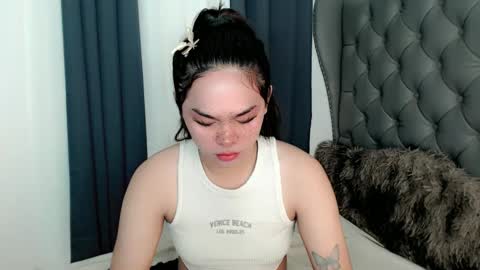 Snapshot of farrahmoanx chatting on 12/06/24, 10:08 farrahmoanx online show from 12/06/24, 10:08