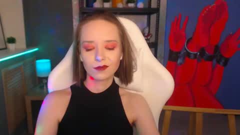 Fascinating   Eyes online show from 12/07/24, 10:28